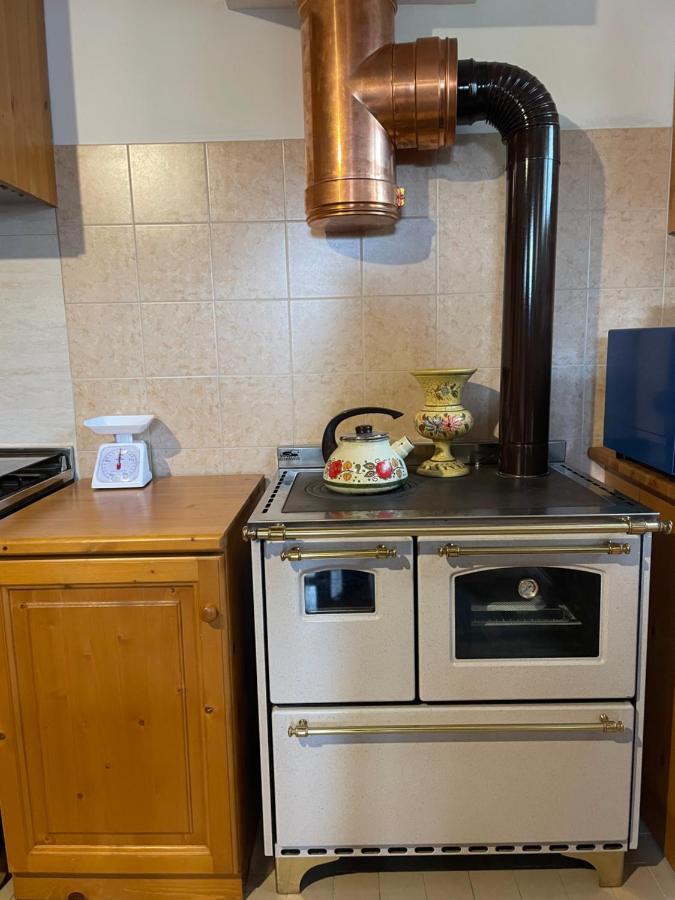 הוילה Vidor A Casa Di Amici מראה חיצוני תמונה