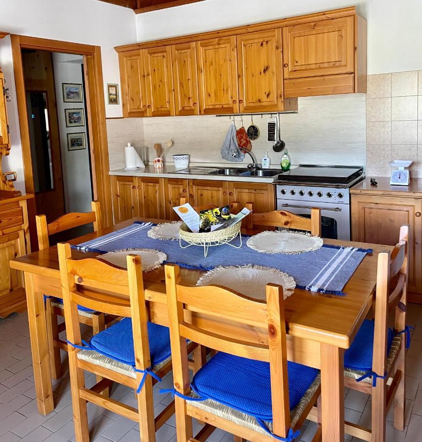 הוילה Vidor A Casa Di Amici מראה חיצוני תמונה